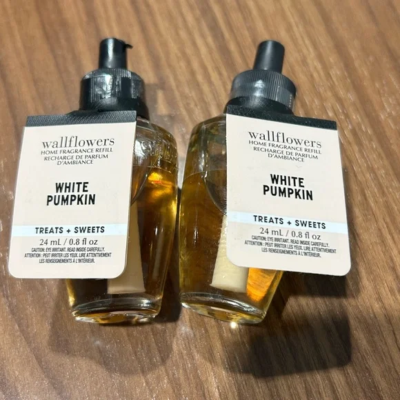 2 Bath & Body Works White Pumpkin Wall Flower - Picture 1 of 1